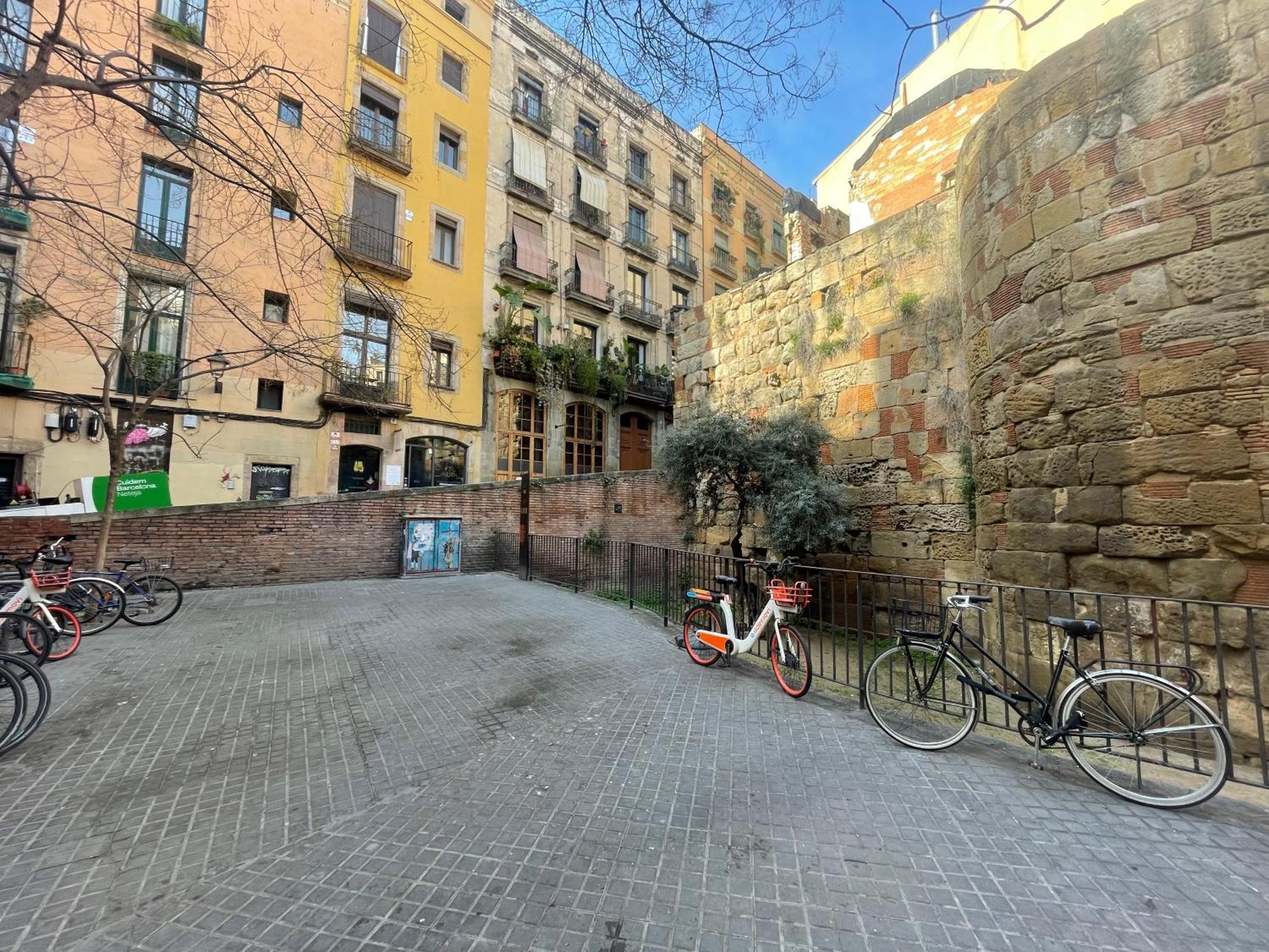 Original Duplex In The Center Of Barcelona Apartment Exterior photo